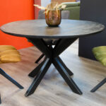 Ronde eettafel Ruth