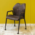 Armstoel op wieltjes Tarzan